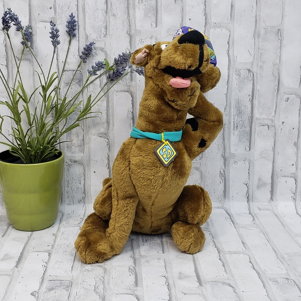 Scooby-doo holding Scooby Snacks
